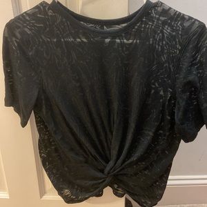 LULULEMON sheet cropped tee!